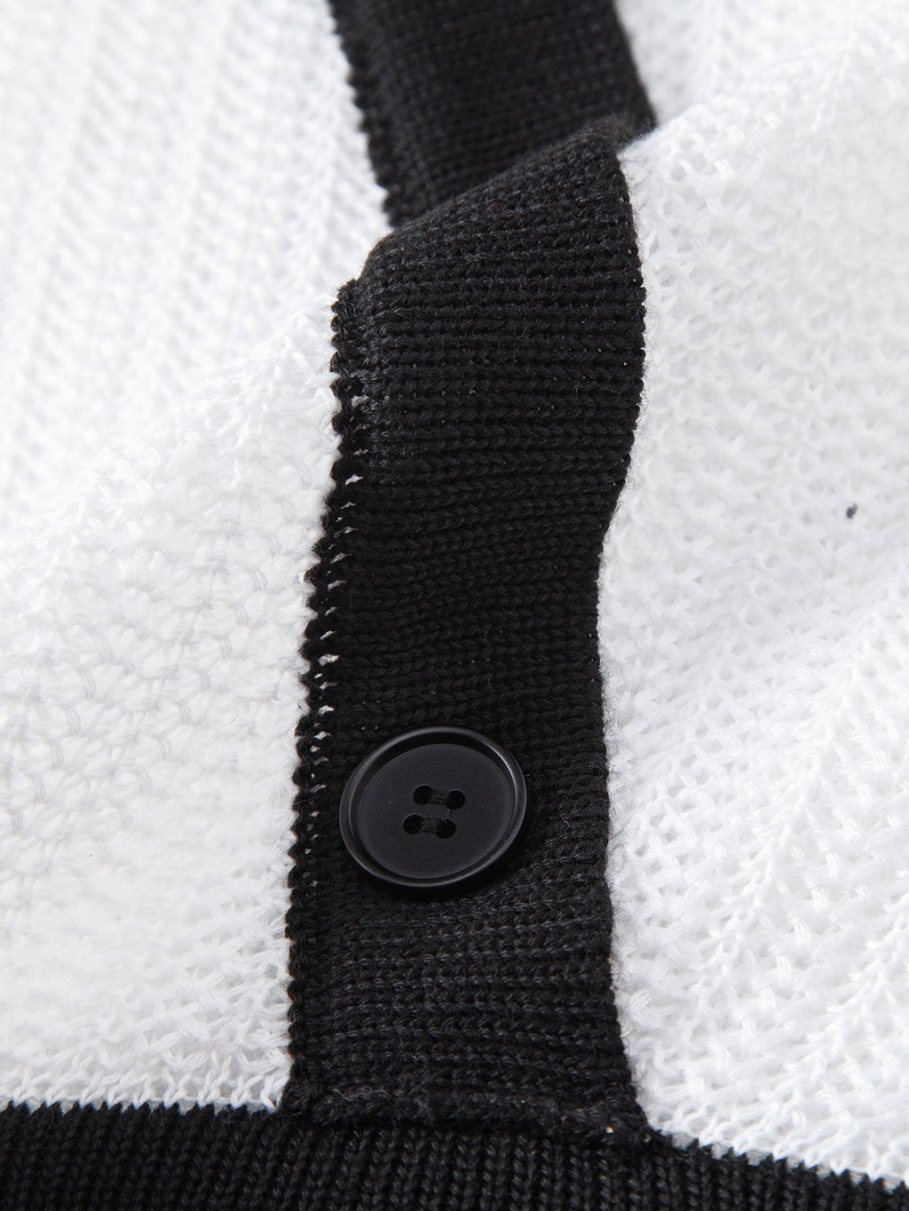 Contrast Trim Deep V Neck Textured Knit T-Shirt