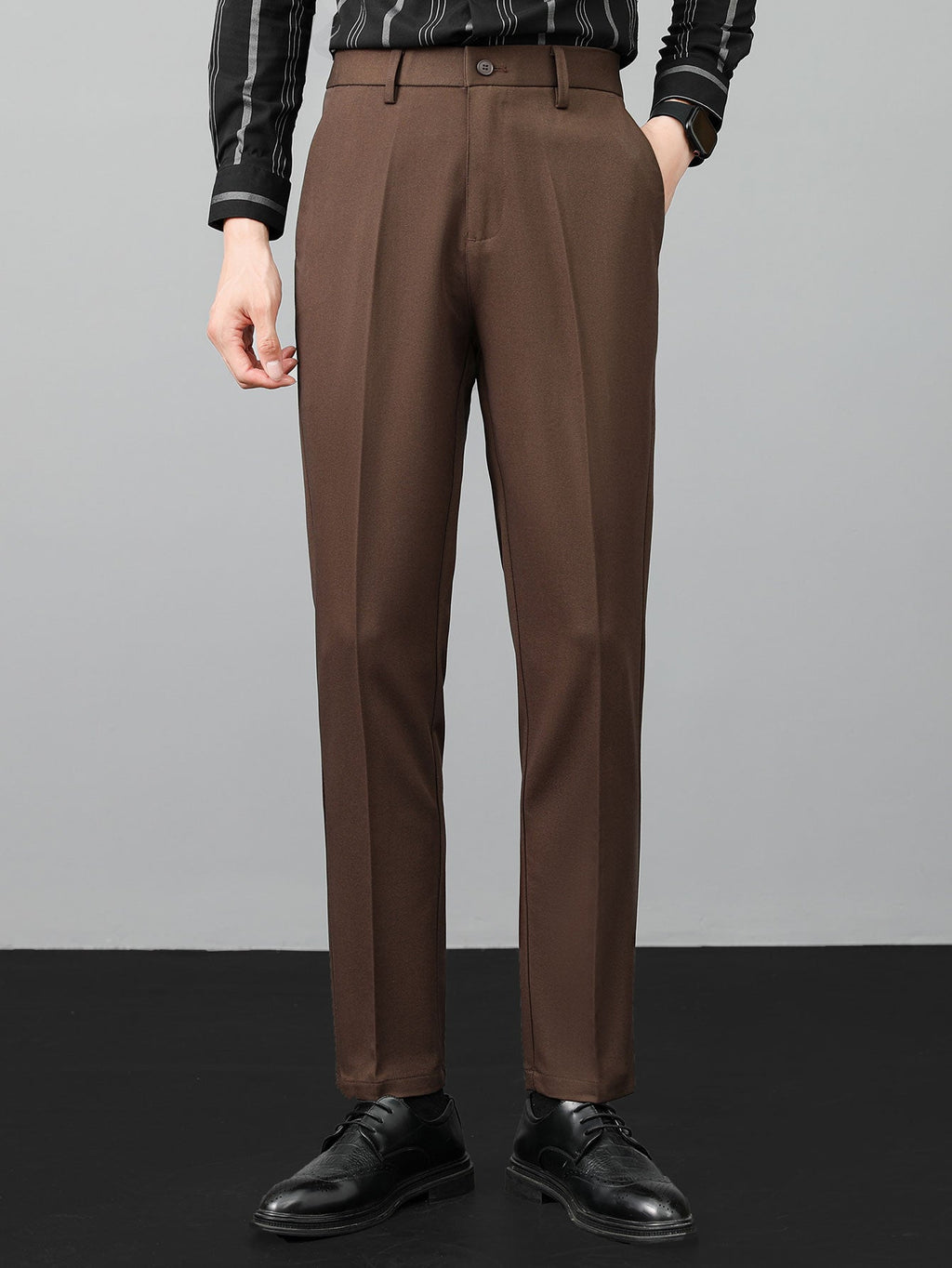 Contrast Striped Ribbed Knit Polo & Slim Fit Tapered Trousers